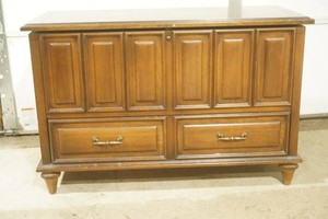 Lane Cedar Chest 42x18x27