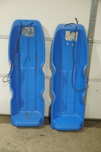 (2ct) new  slightly used blue sleds