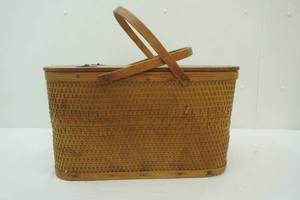 vintage Hawkeye woven picnic basket