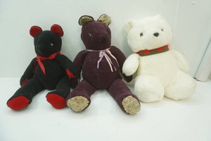 3 plush stuffed animals