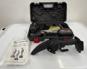 Brand New Lithium Electric 48 V mini electric chainsaw - comes with two batteries