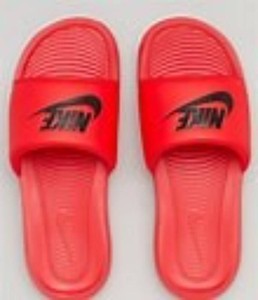 Brand New Nike Victori One Slide Size 12