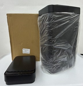 Brand New Electric Lid mini garbage can - comes with two lids