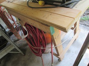 Taller Wood framed rolling workbenc...