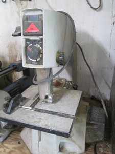 Shopcraft 10in benchtop band saw...