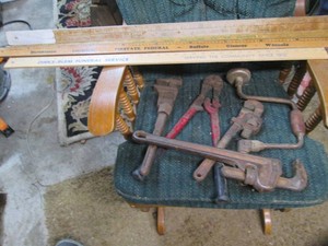 Large pipe wrenches, bolt cutter an...