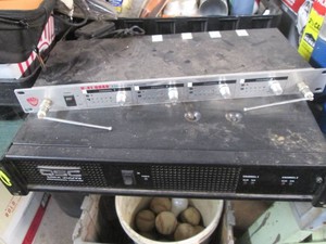 QSC CMX-300va professional amplifie...