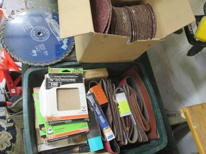 Lot of sandpaper discs, belts and ...
