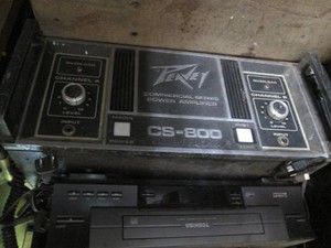 Peavey commercial series power ampl...