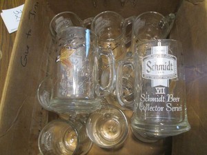 Lot of 12 Schmidt wildlife glasswar...
