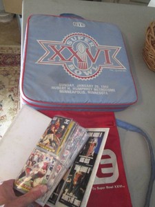 Superbowl XXVI padded stadium seat ...