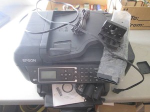 Epson Printer with cords and access...