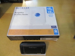 Net gear Rangemax wireless router i...