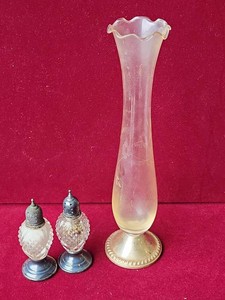 Duchin Weighted Silver Bud Vase & Vintage Glass Salt Pepper Shakers