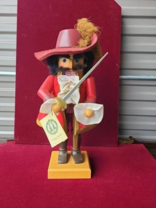 Christian Ulbricht German Wooden Musketeer Nutcracker Figure 17in
