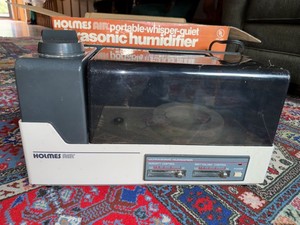 Vintage Holmes Air HM-200 Ultrasonic Humidifier 1.4 Gallon w Box