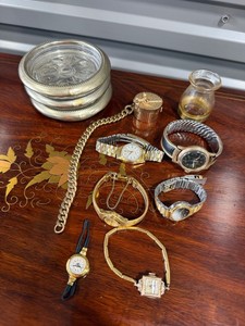 Vintage Ladies Watch & Vanity Accessory Lot Citizen Taylor Italy