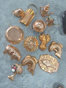 Lot of Assorted Copper Kitchen Decor Molds Wall Hangings & Cruets