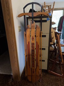 Vintage Speedaway Wooden Metal Runner Snow Sled Winter Decor