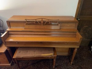 Mid-Century Spinet Piano with Bench Walnut Finish 3 Pedal