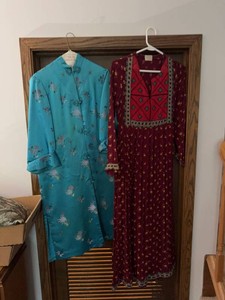 Vintage Women��s Ethnic Clothing Lot Embroidered Robe & Folk Dress