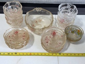 Vintage Frosted Floral Glass Dessert Berry Bowls Mixed Lot