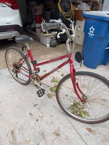 Schwinn Mesa Runner Step-Through Hybrid Bicycle Red 10 Speed