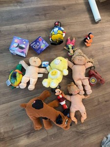 Lot of Assorted Vintage Toys Plush Dolls Character Items Mixed Media