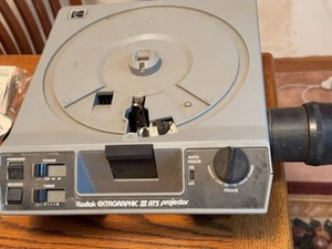 Kodak Ektagraphic III ATS Carousel Slide Projector Auto Focus