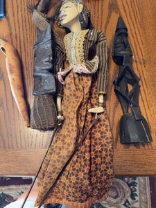 Lot of Assorted Tribal Carvings & Indonesian Wayang Puppet Decor