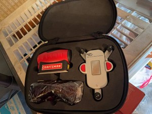 Craftsman Laser Trac Laser Level Kit w Wall Mount Base Glasses Case