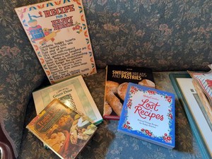 Assorted Cookbooks & Recipe Wall Plaque Betty Crocker Trader Vic