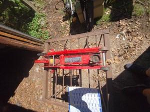 Red Hydraulic Floor Jack Steel Trolley Service Jack for Garage Shop