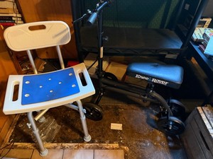 KneeRover Knee Scooter & Adjustable Shower Chair - Medical Mobility Lot