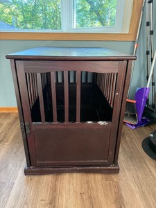 Wooden Pet Crate End Table Espresso Slat Sides 35in x 30in - See photos two wood slats missing in fron