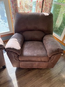 Brown Microfiber Manual Recliner Oversized Armchair Lounge Chair