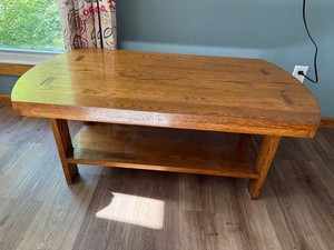 Mission Style Oak Coffee Table with Lower Shelf Rounded Ends