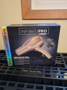 Conair InfinitiPRO 1875 Watt Lightweight Styler Hair Dryer w Attachments