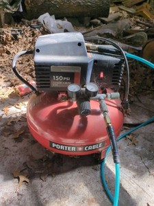 Porter-Cable 6-Gallon 150 PSI Pancake Air Compressor
