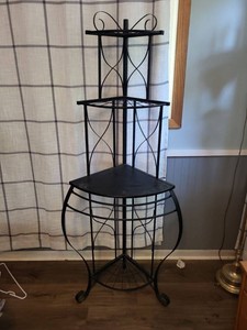 Two Black Metal Corner Bakers Rack Plant Stand 4 Tier Scrollwork Shelf