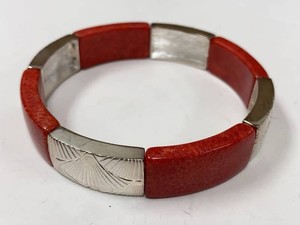 Jay King Red Coral Panel Stretch Bracelet w Box Pouch Card