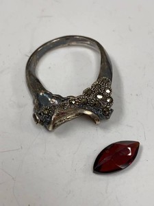 Sterling Silver Marcasite Garnet Ring Thailand Size 6 Broken Setting