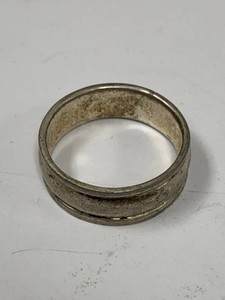 Sterling Silver 925 Band Ring Grooved Wedding Style Approx. Size 11