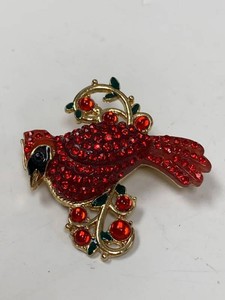 Unmarked Red Rhinestone Cardinal Bird Brooch Gold Tone Pin