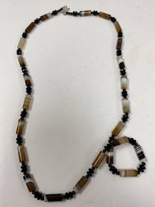 Jay King Mine Finds Banded Agate Bead Necklace Sterling Clasp Box