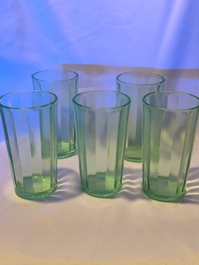 5 Vintage Uranium Cups