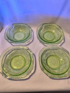 4 Vintage Uranium Etched Glass Small Bowls