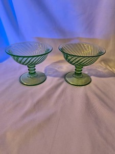 Vintage Uranium Green Glass Footed Dish