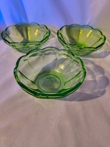 Vintage Uranium Vaseline Glass Bowls