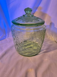 Vintage 1930s Uranium cookie jar
